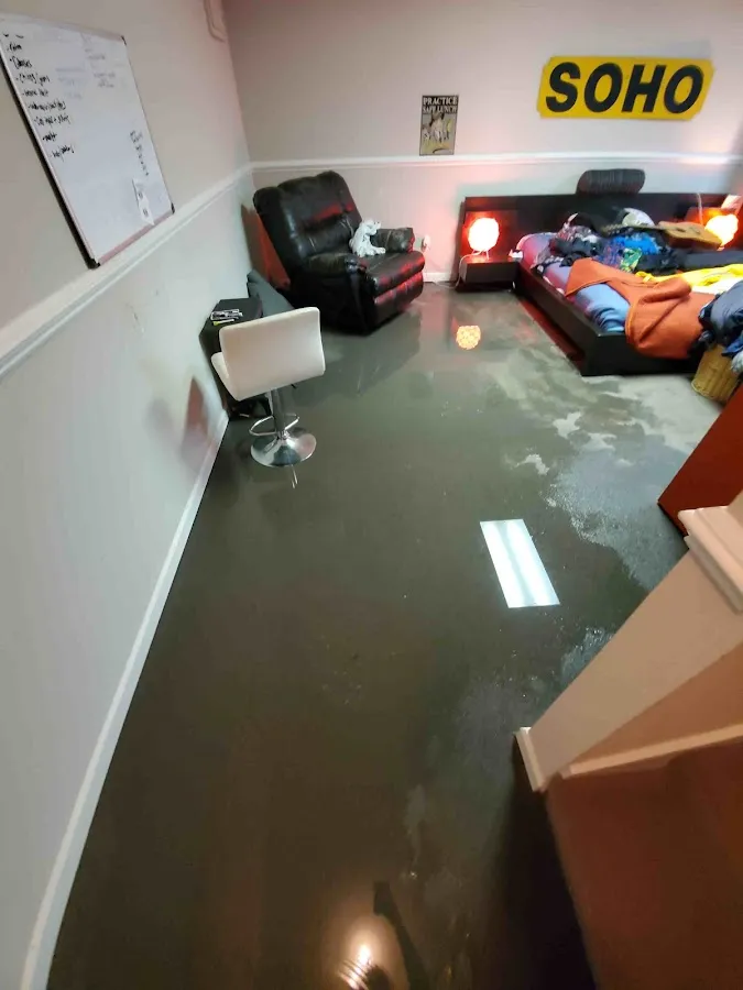 Water Damage Restoration services in Clute, TX